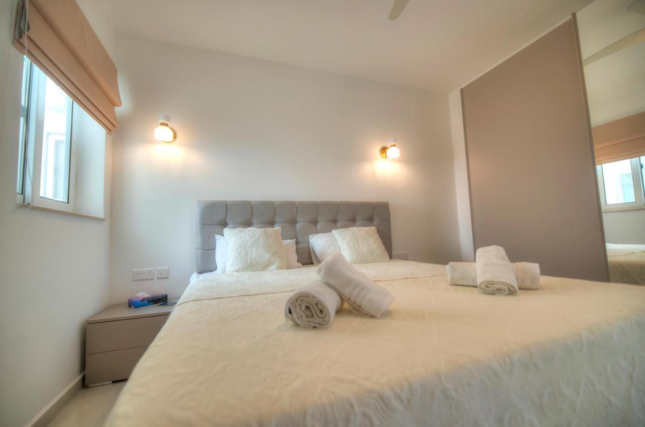 Seaside In The Heart Of Gozo * Xlendi